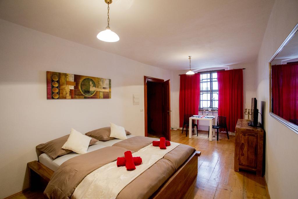 Apartman Marianska 5 Olmütz Zimmer foto