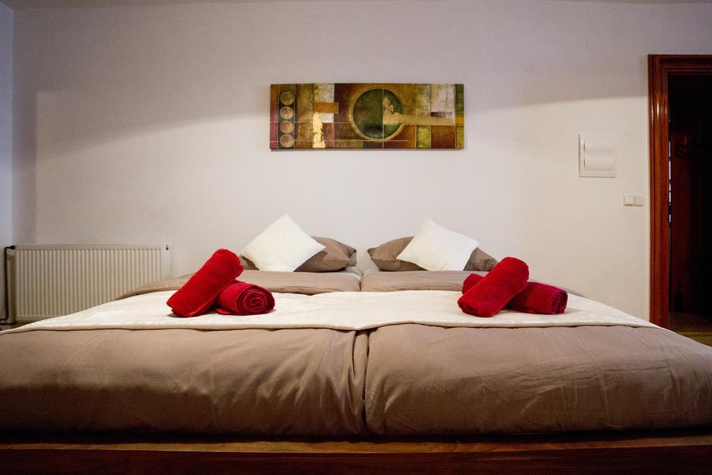 Apartman Marianska 5 Olmütz Zimmer foto